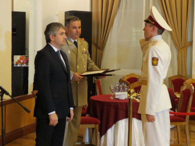 В ліцей за 5 тисяч доларів