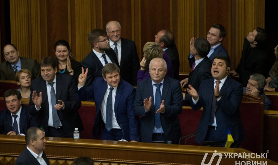 Екс-мер Хмельницького- Сергій Мельник у списку депутатів, які проголосували за підняття собі зарплати до 40 тисяч гривень