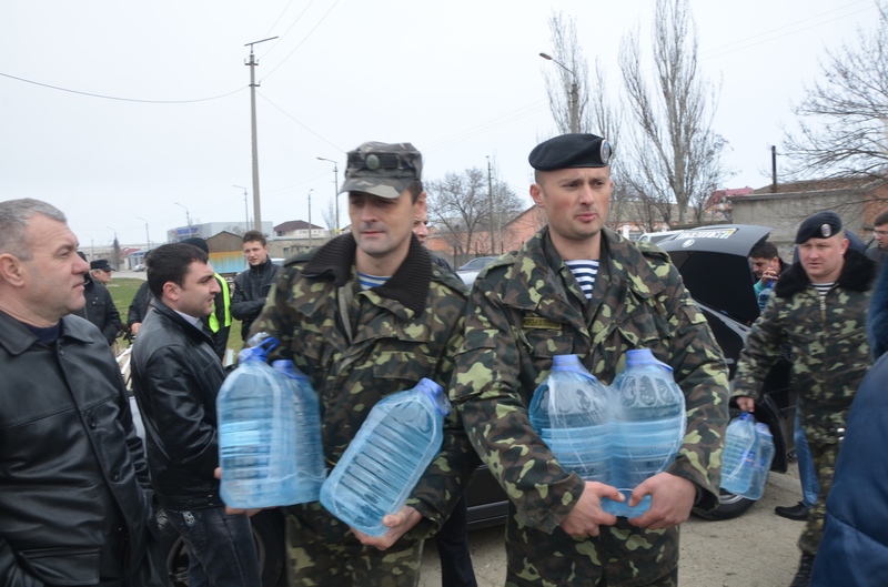 Крымские татары поддержали 1-й Феодосийский отдельный батальон морской пехоты