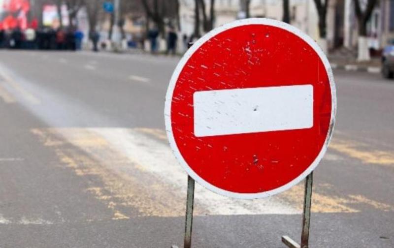 Сьогодні у Хмельницькому на два дні обмежать рух більш як на 30 вулицях