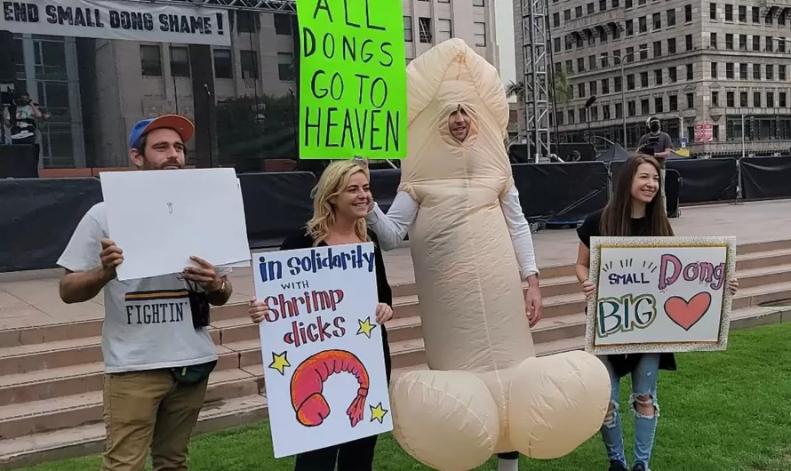 В США провели марш в защиту маленьких пенисов Источник статьи: В США провели марш в защиту маленьких пенисов » U-News